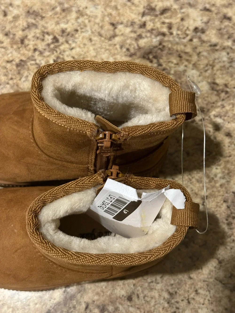 Cat & Jack Cozy Shearling-Lined Suede Ankle Boots Chestnut Side Zippers Size 6